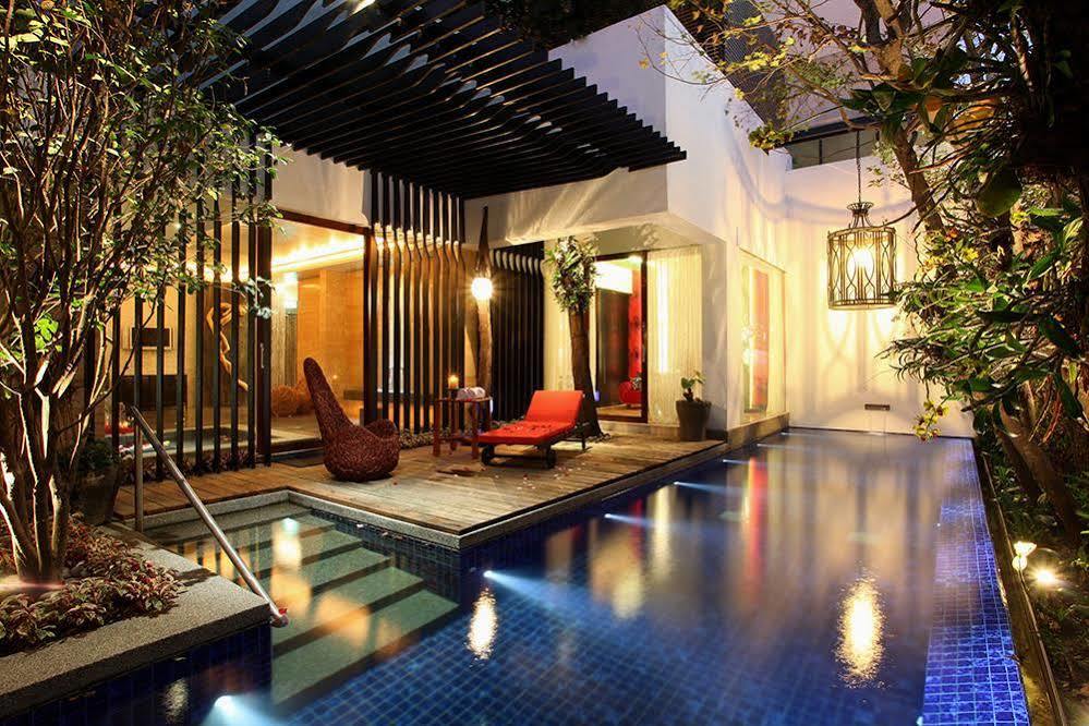 Mulan Motel Taichung Exterior photo